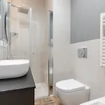 아파트 Mica Calefati