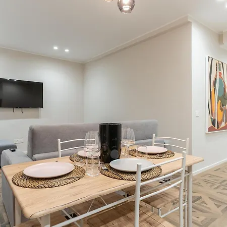 Apartament Mica Calefati