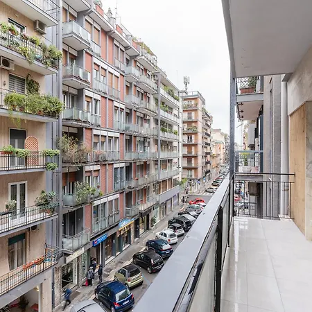 Mica Calefati Apartamento Bari